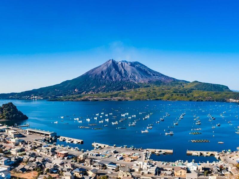 Đảo nào có diện tích lớn nhất Nhật Bản